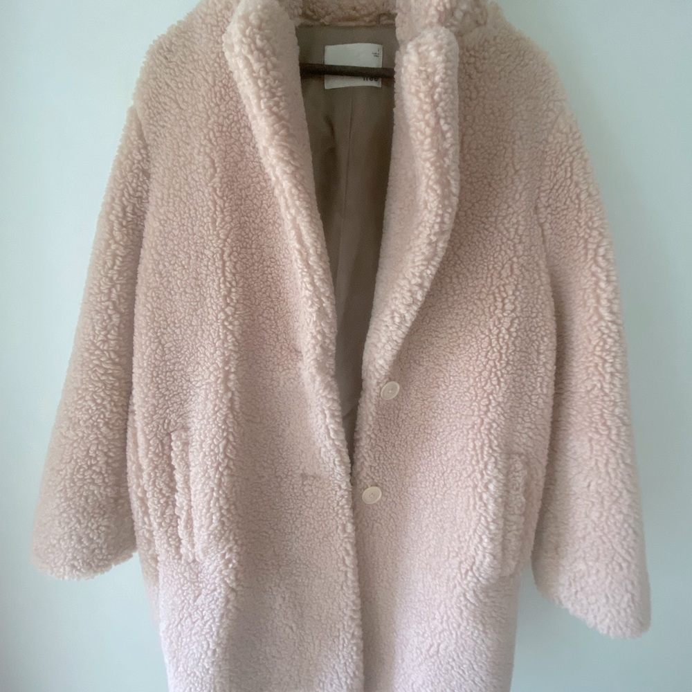Aritzia Wilfred pink teddy coat.